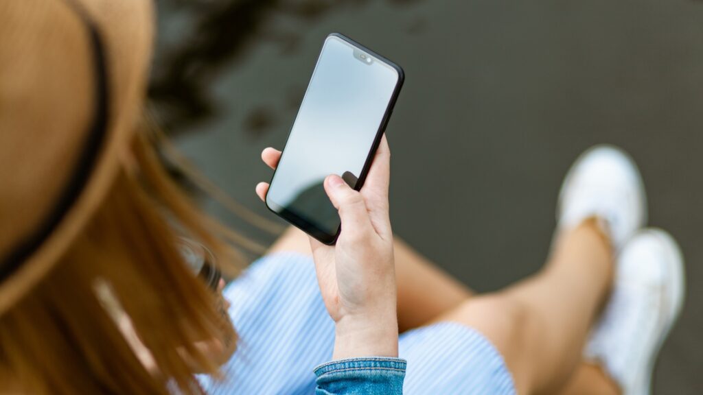 How Often to Post on Instagram, LinkedIn & Facebook